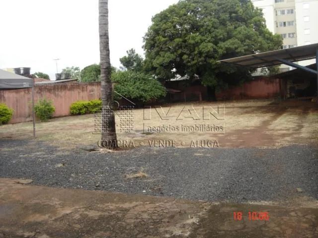 Área para venda no Bairro Saraiva