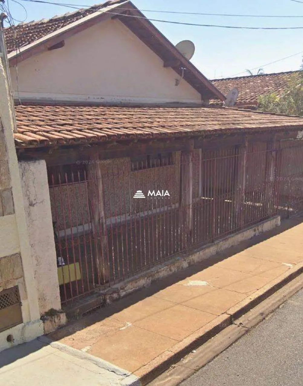 Terreno à venda no bairro Santa Marta