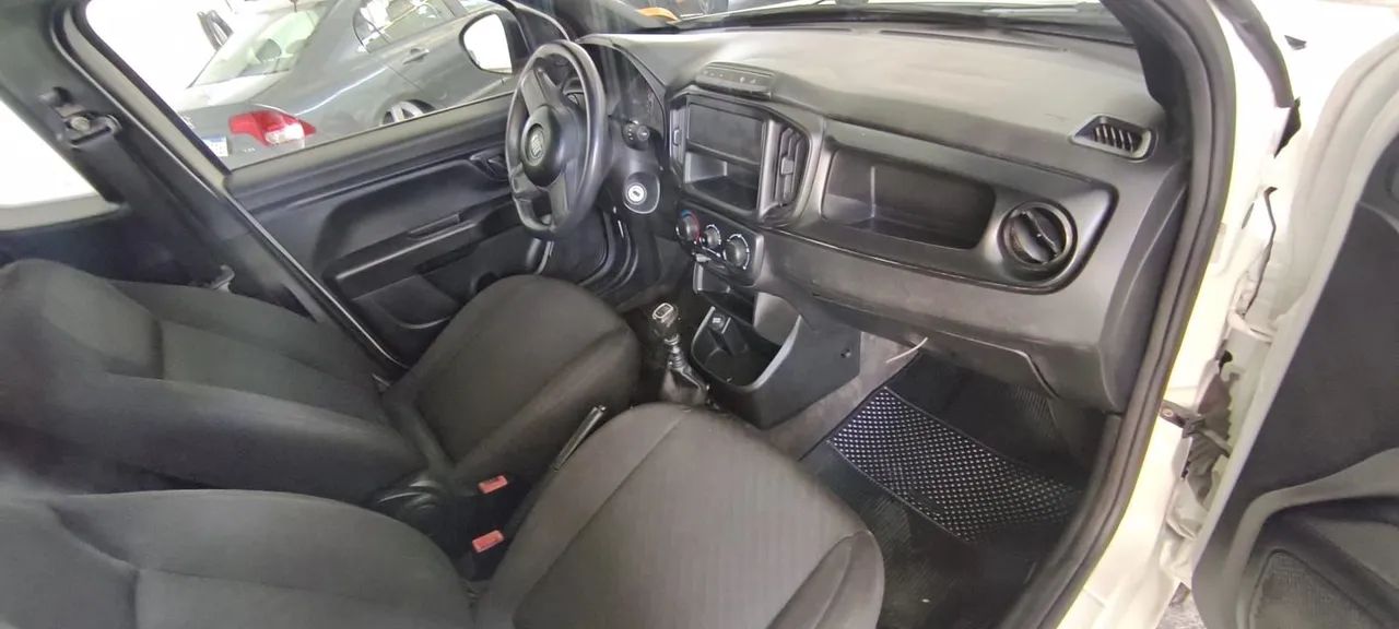 Fiat Strada Endurance 1.4 Flex 8V CS Plus 2021 - Foto 4