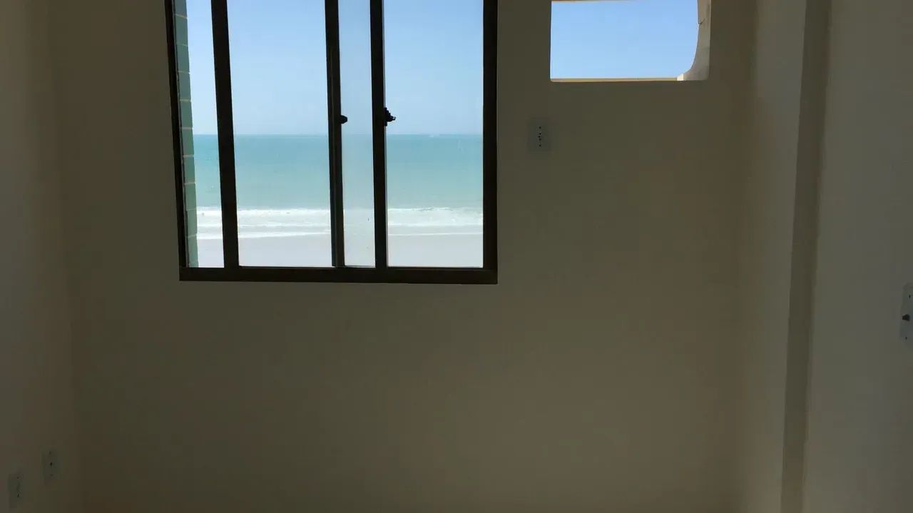 Alugo Excelente Apartamento  no Edifício Via Costeira Residence ! Tratar com Jackson: - Foto 2