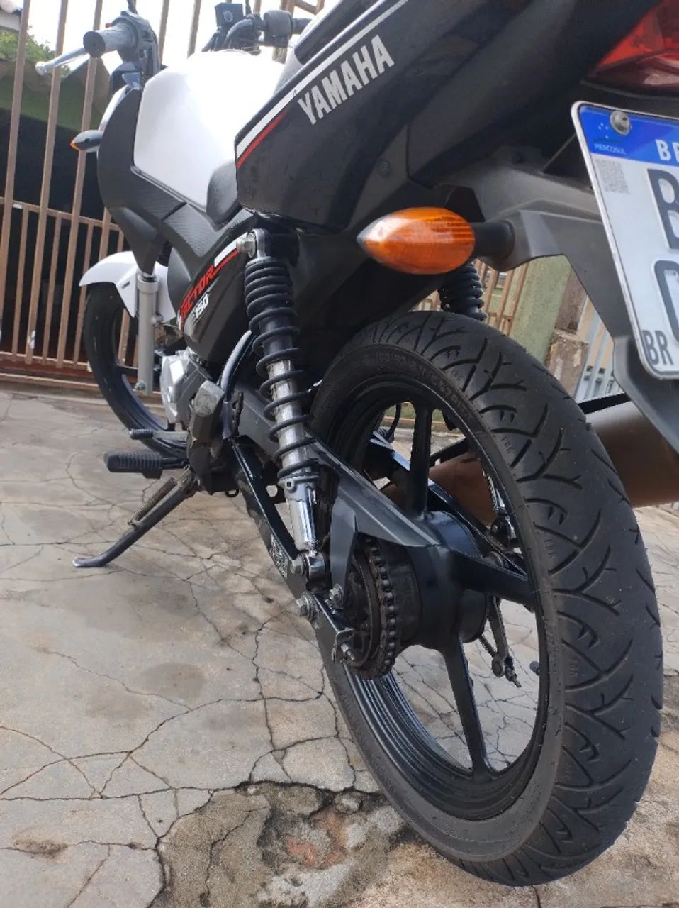 Yamaha factor 150 - Foto 4