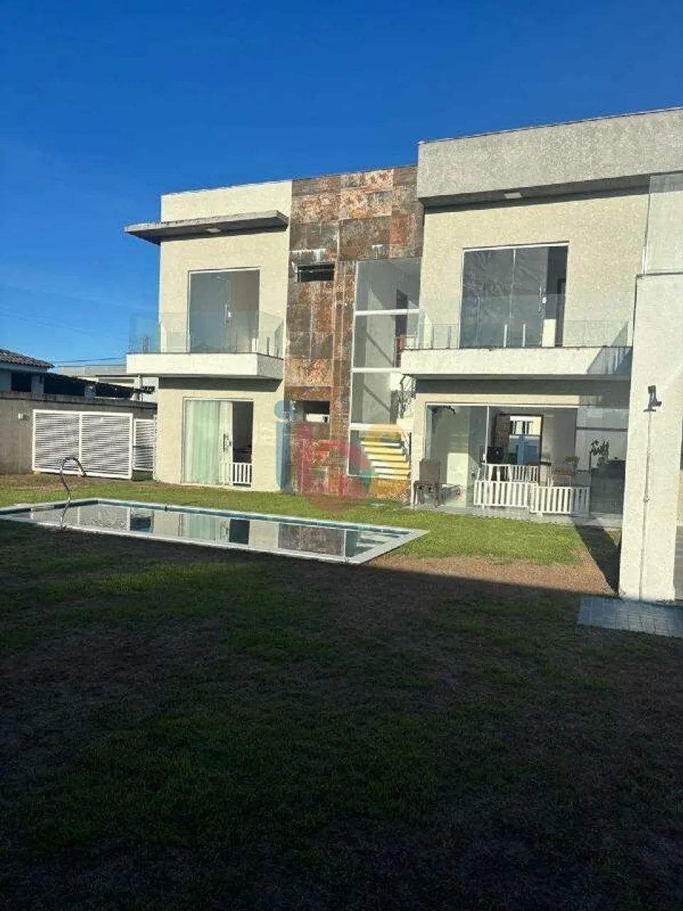 VENDO CASA COM 04 QUARTOS NO OUTEIRO SÃO FRANCISCO