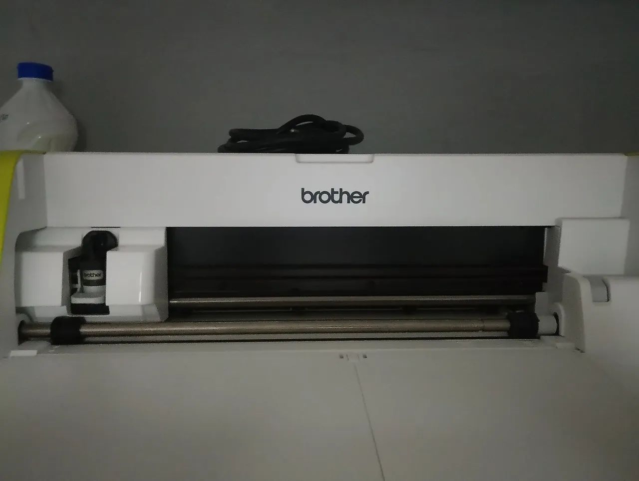 Máquina de corte Brother semi-nova - Foto 2