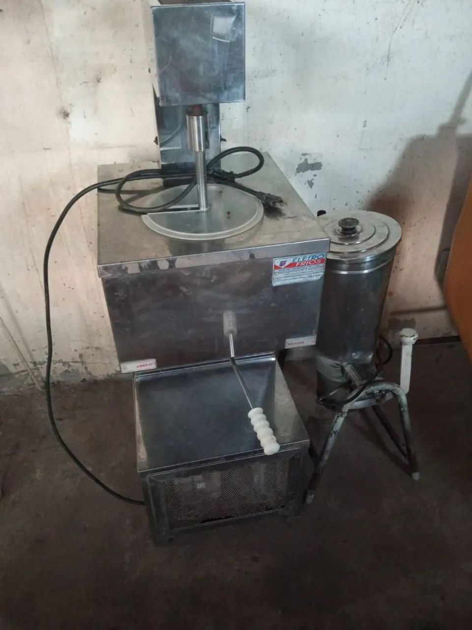 Máquina de sorvete eletro frios 220v - Foto 3