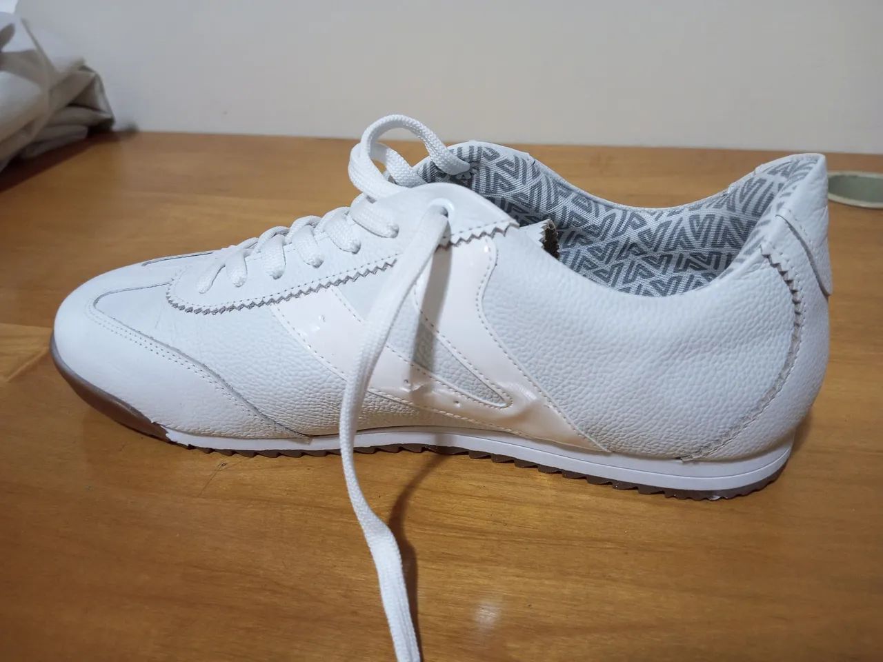 Tênis feminino couro NOVO - Foto 3