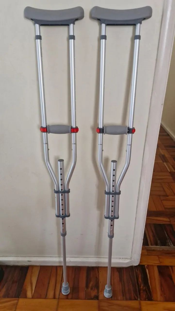 Par muleta axilar 3 em 1 com altura ajustável 