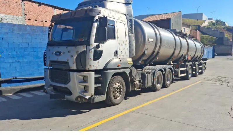 FORD CARGO 2842 AT SEM O TANQUE - Foto 2