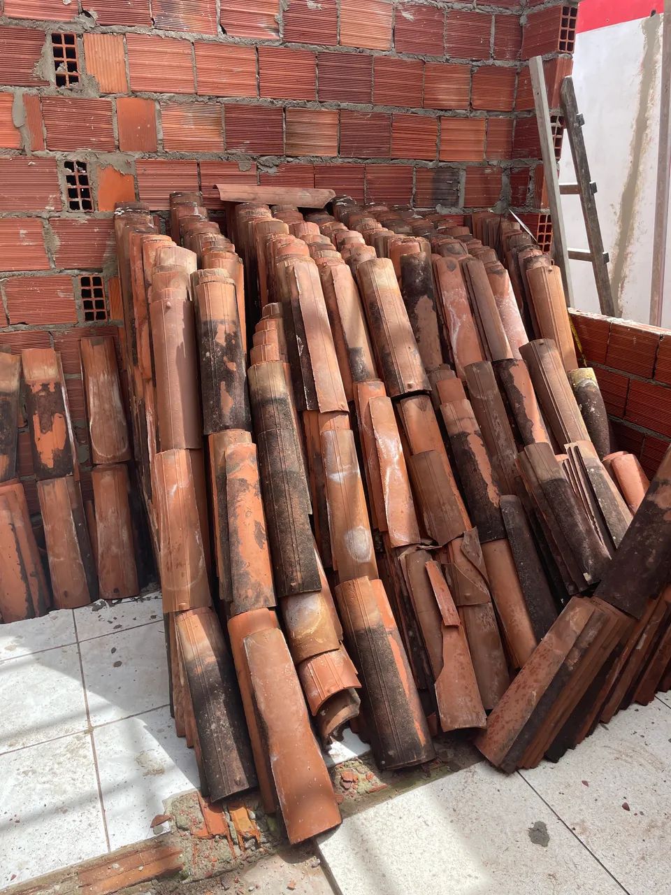 Telhas cerâmicas441092140392130561