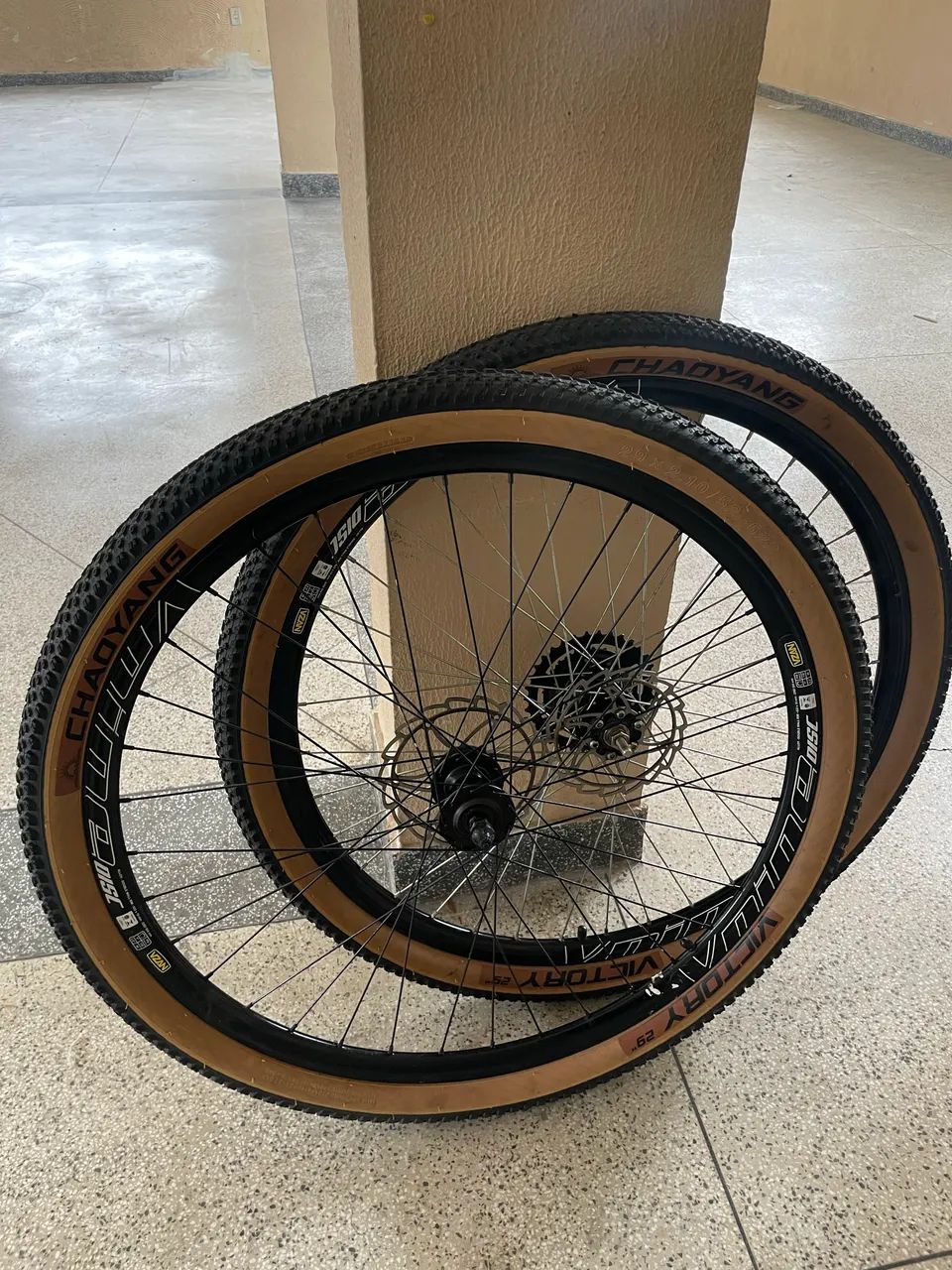 Bicicleta Aro 29 - Novíssima  - Foto 3