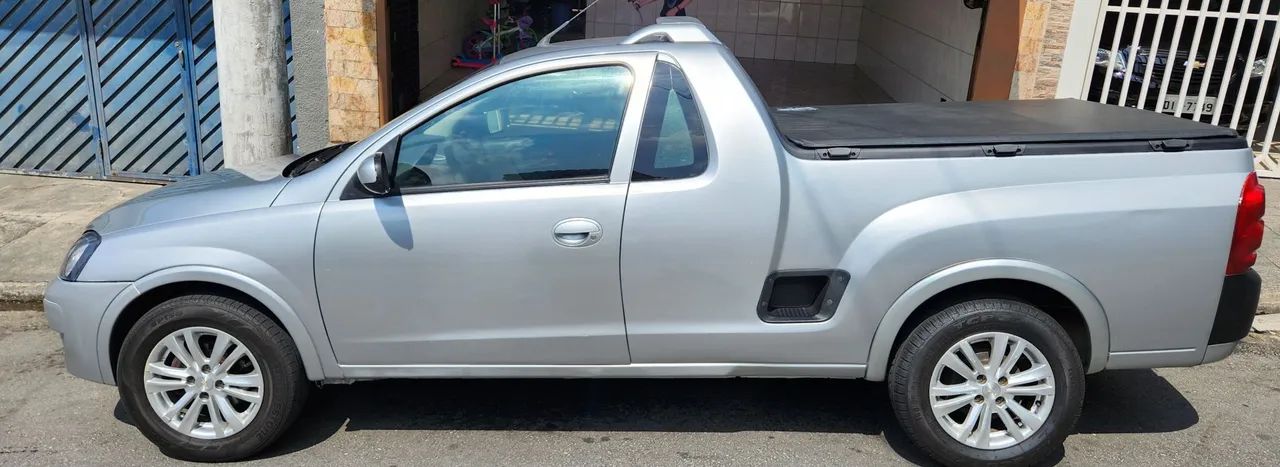 Chevrolet Montana 1.4 8V CONQUEST ECONOFLEX 2P 2008