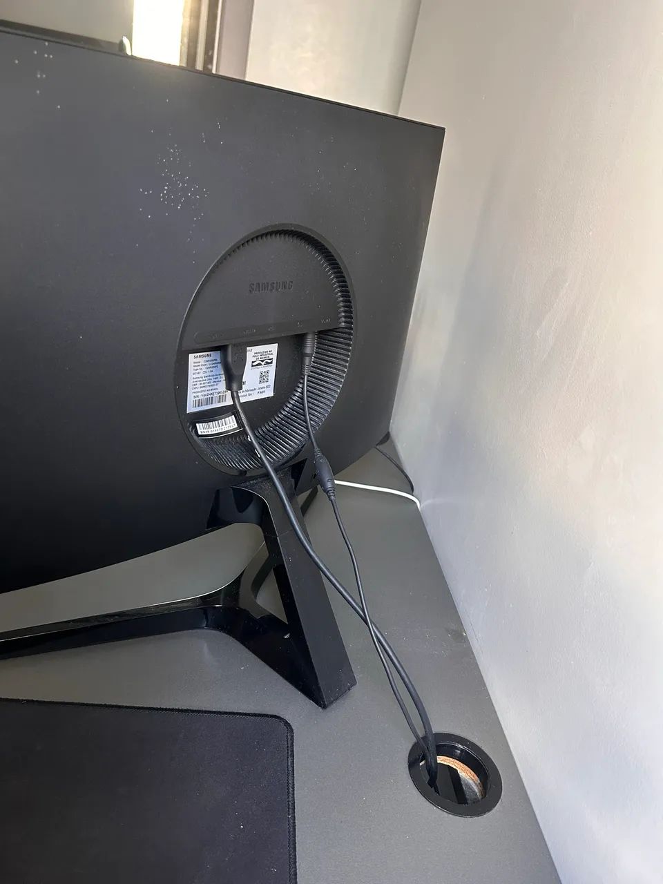 Monitor SAMSUNG CRG5 - Foto 2
