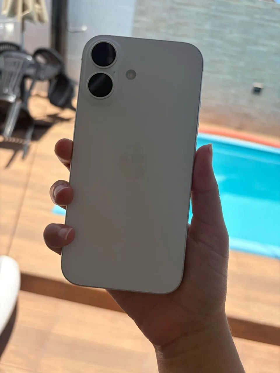 iPhone 16 Branco - 128 gb