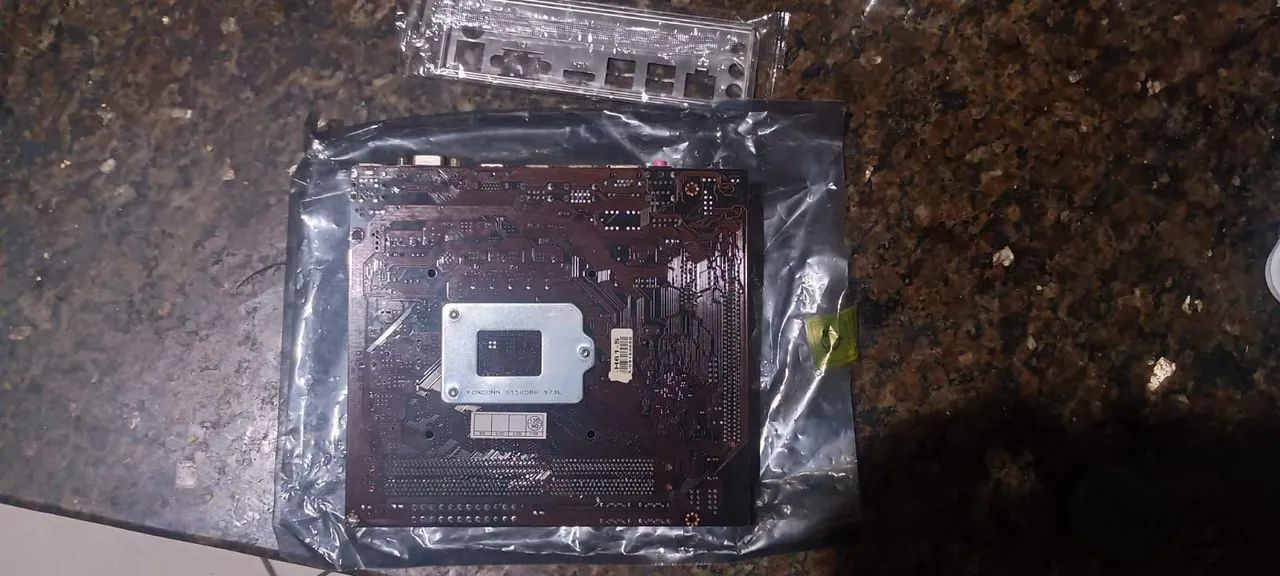 Placa mãe intel 1155 com defeito - Foto 2