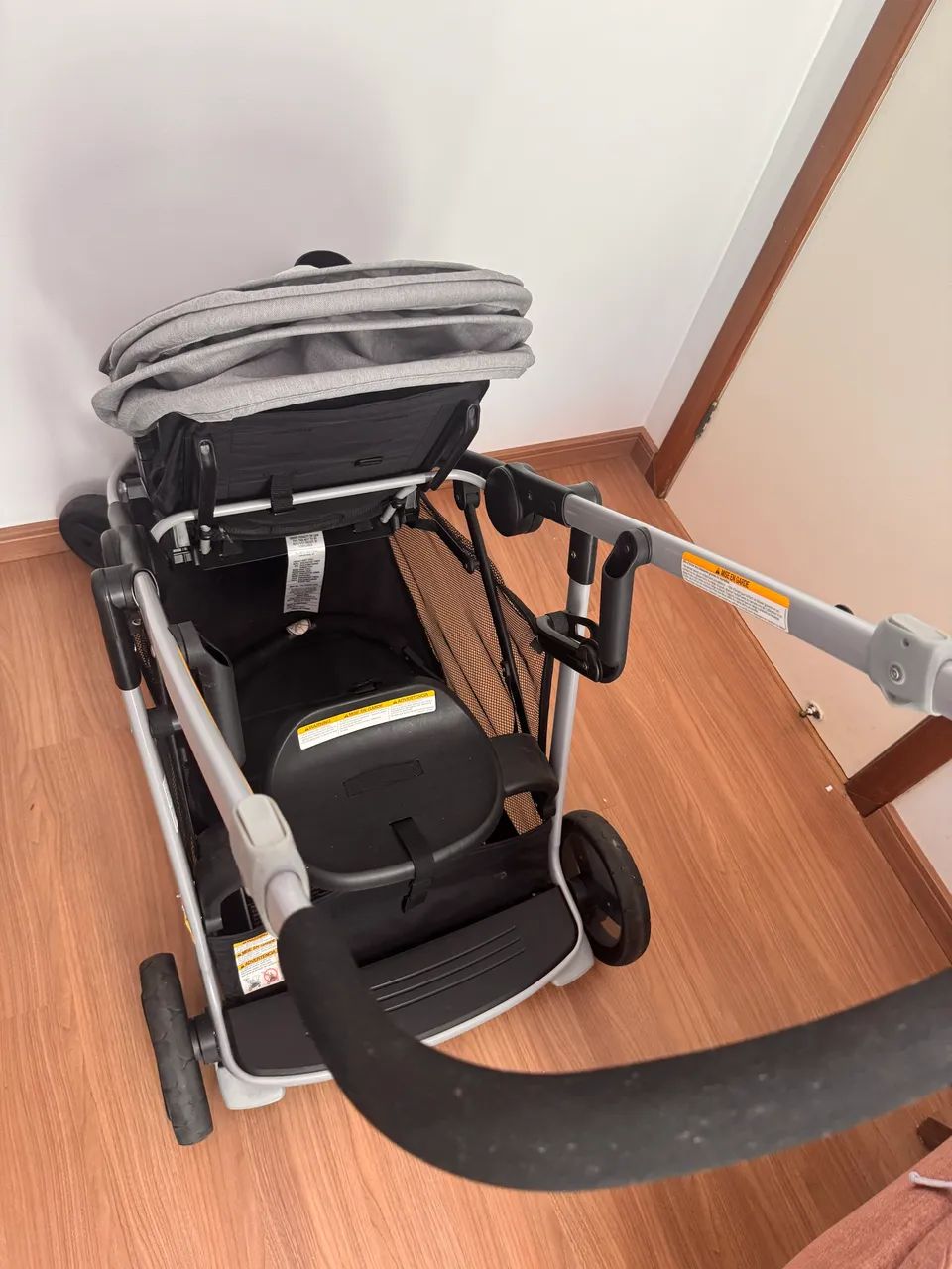 Carrinho de bebê para gêmeos - Foto 3