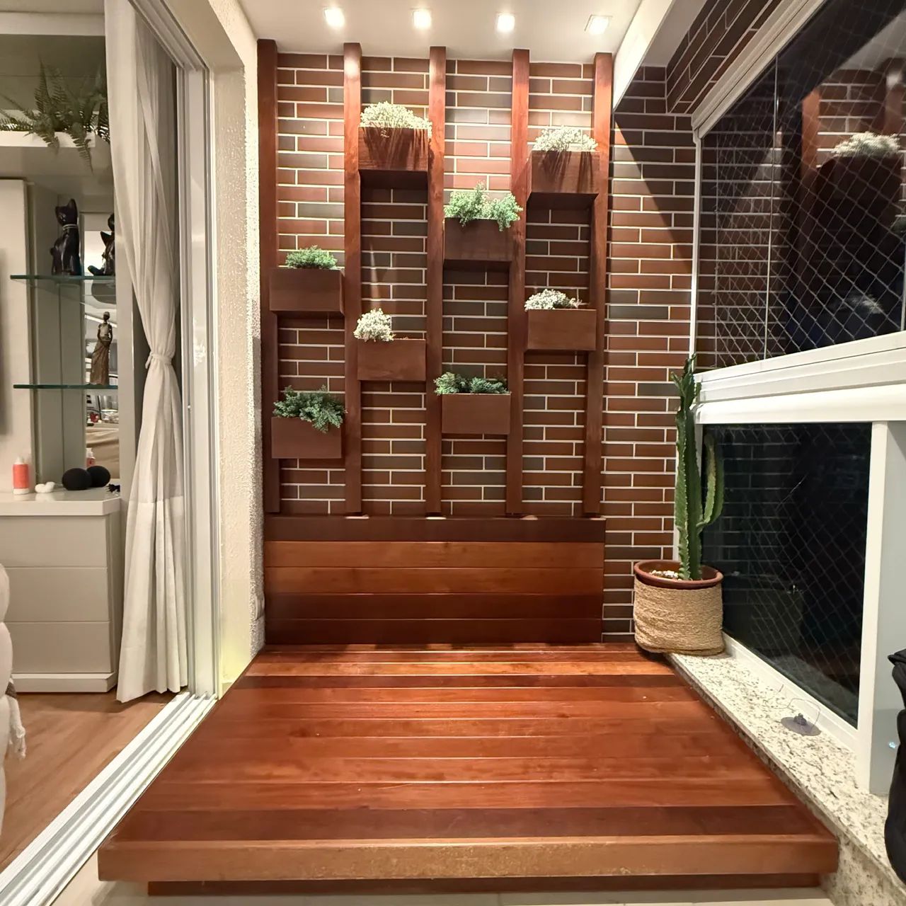 SOFÁ-CAMA / DAYBED DE VARANDA EM MADEIRA MACIÇA COM ILUMINAÇÃO LED - Foto 3