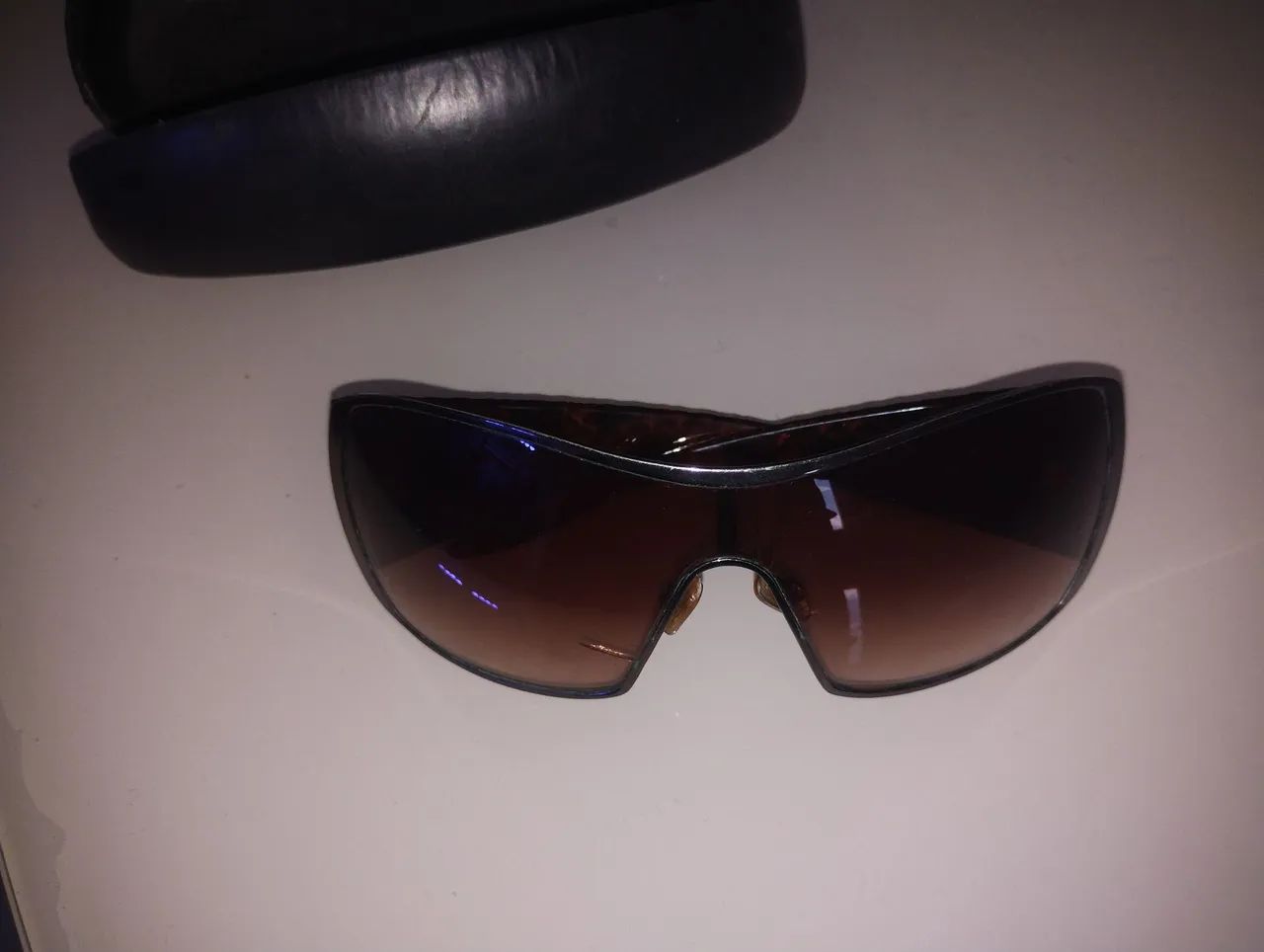 Óculos de sol Armani Exchange AX008