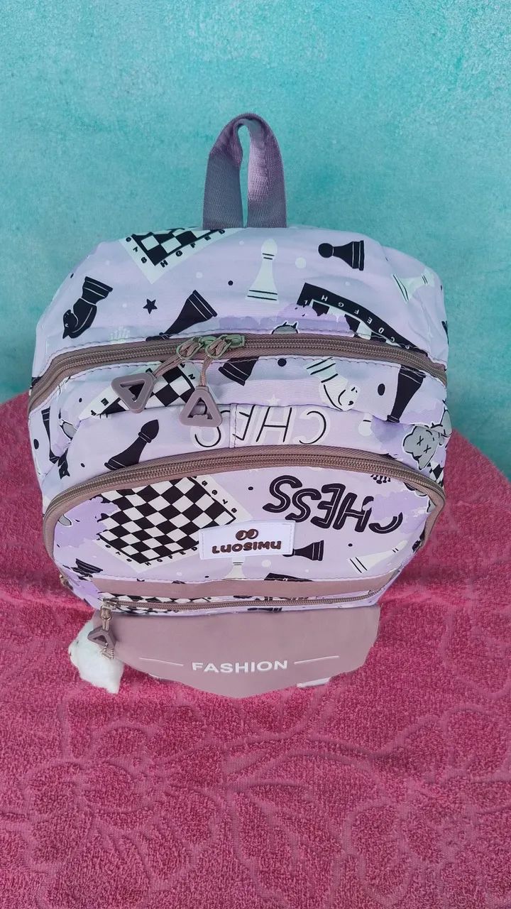 Bolsa Mochila Estudantil, versão Coreana com ursinho de pelúcia. - Foto 3