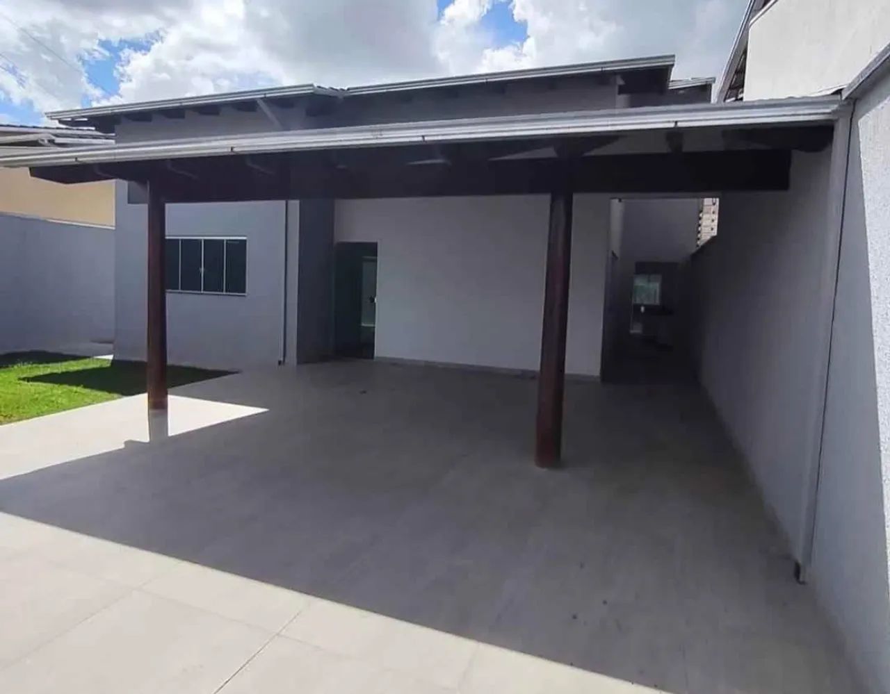 Linda casa à venda em Taguatinga 