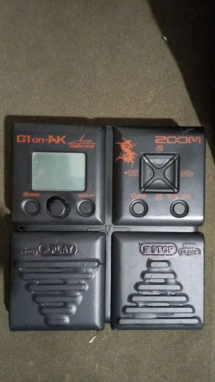 kiki291708オーダーページ PEDALEIRA G1 ON ZOOM ANDREAS KISSER SEPULTURA COM FONTE E LOOPER
