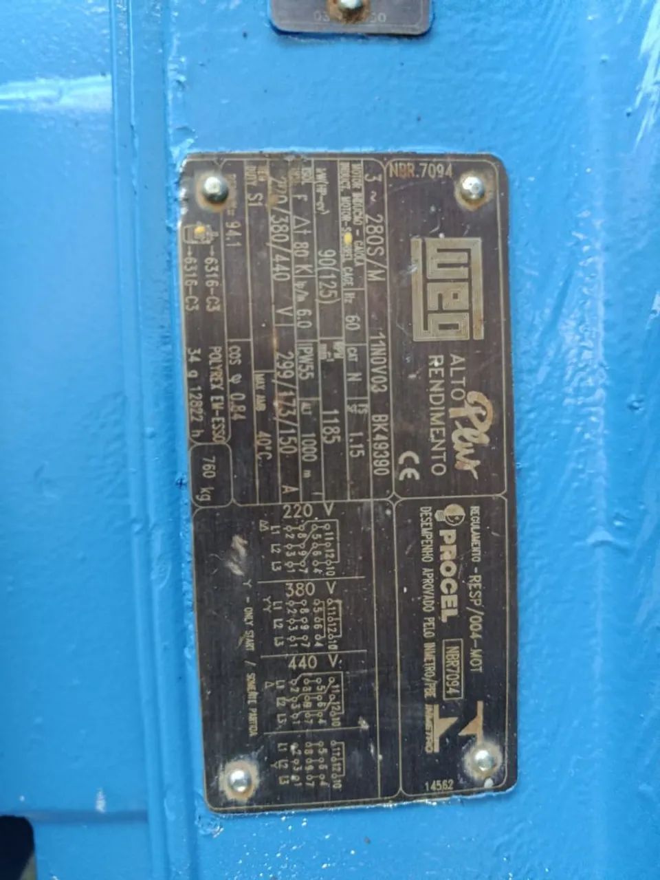 Vendo 3 motores 125cv 100cv e outro de 125cv. - Foto 4