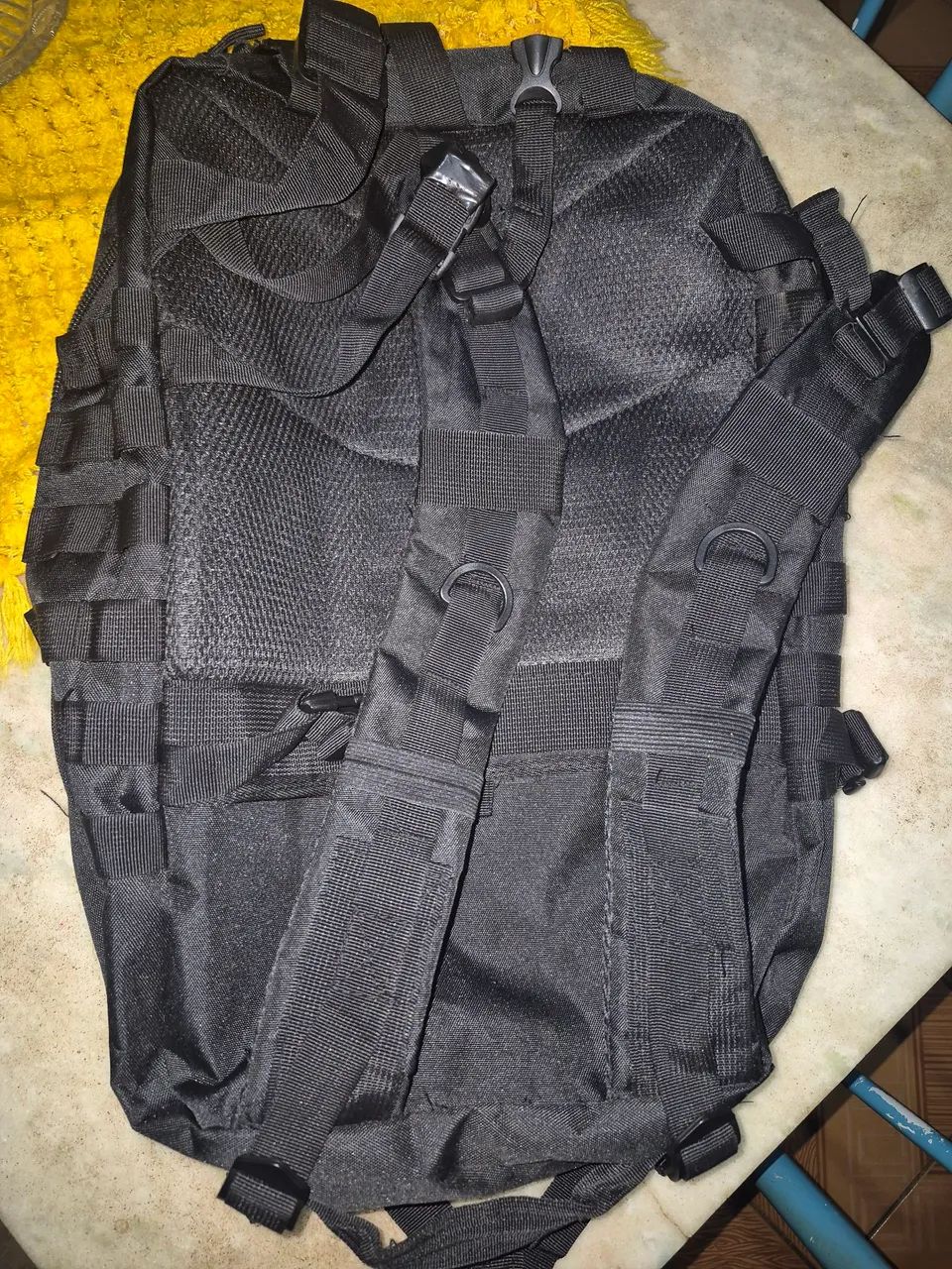Mochila tática militar 50 litros - preta - Foto 2