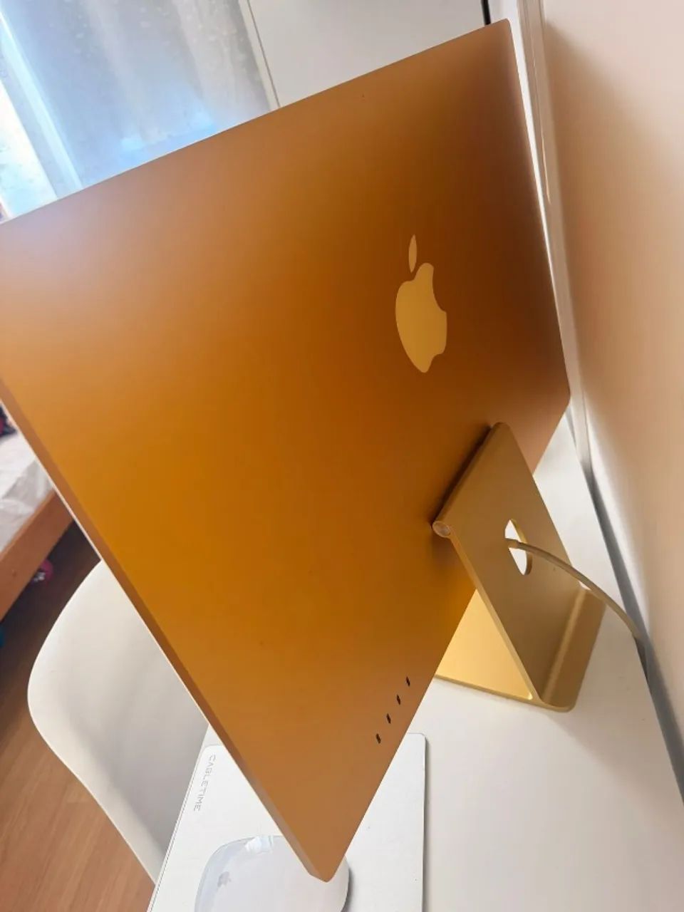 iMac 24