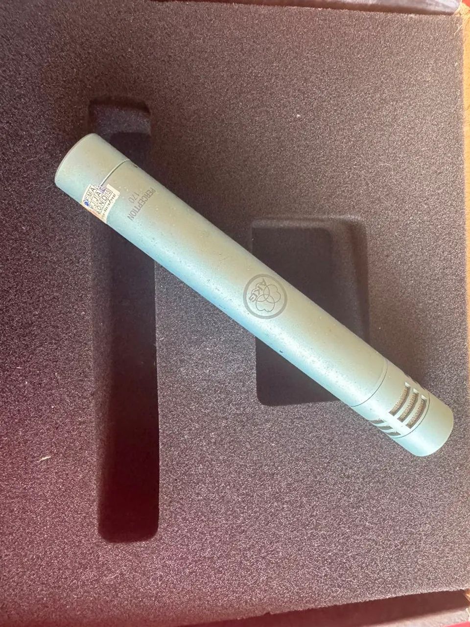 Microfone akg perception 170