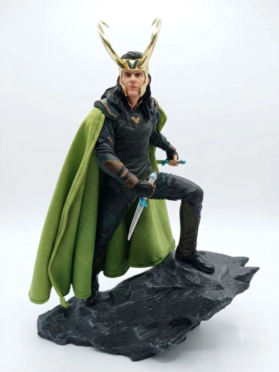 Loki Iron Studios