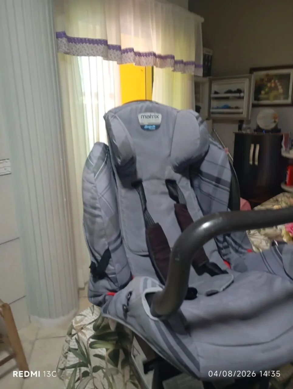 Carrinho de bebê e cadeira bebe - Foto 4