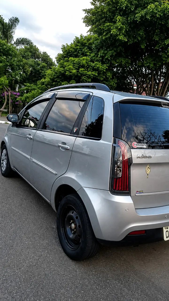 Fiat Idea Attractive 1.4 Fire Flex 8V 5P 2014 - Foto 2