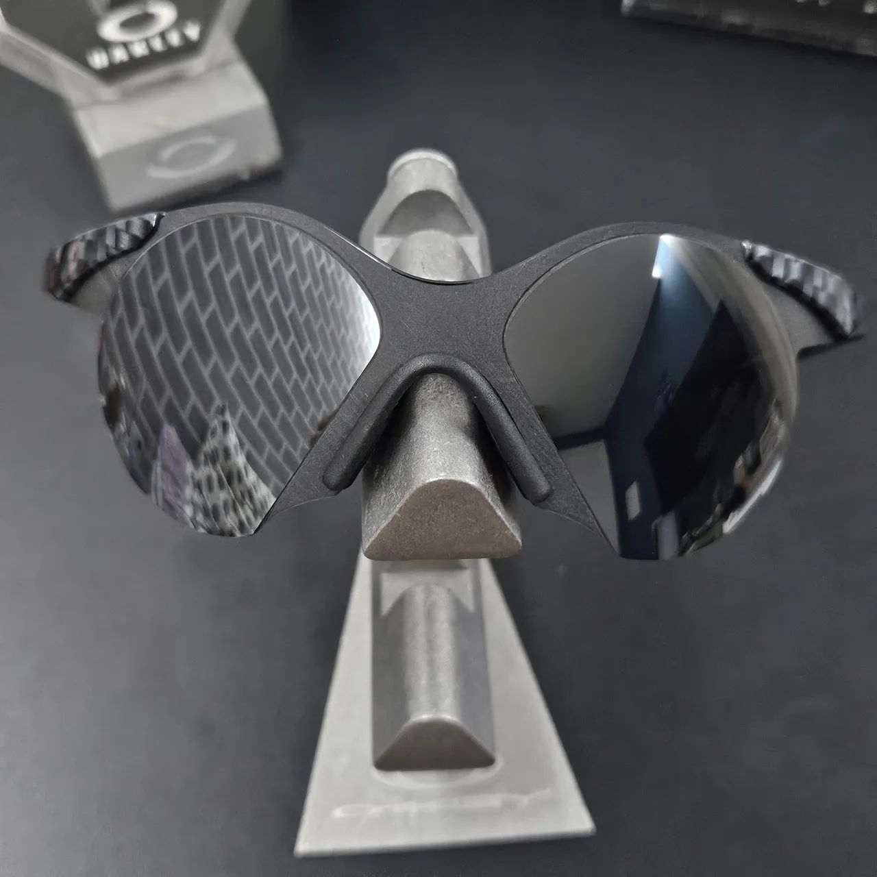 Oculos oakley subzero muzm - Foto 2