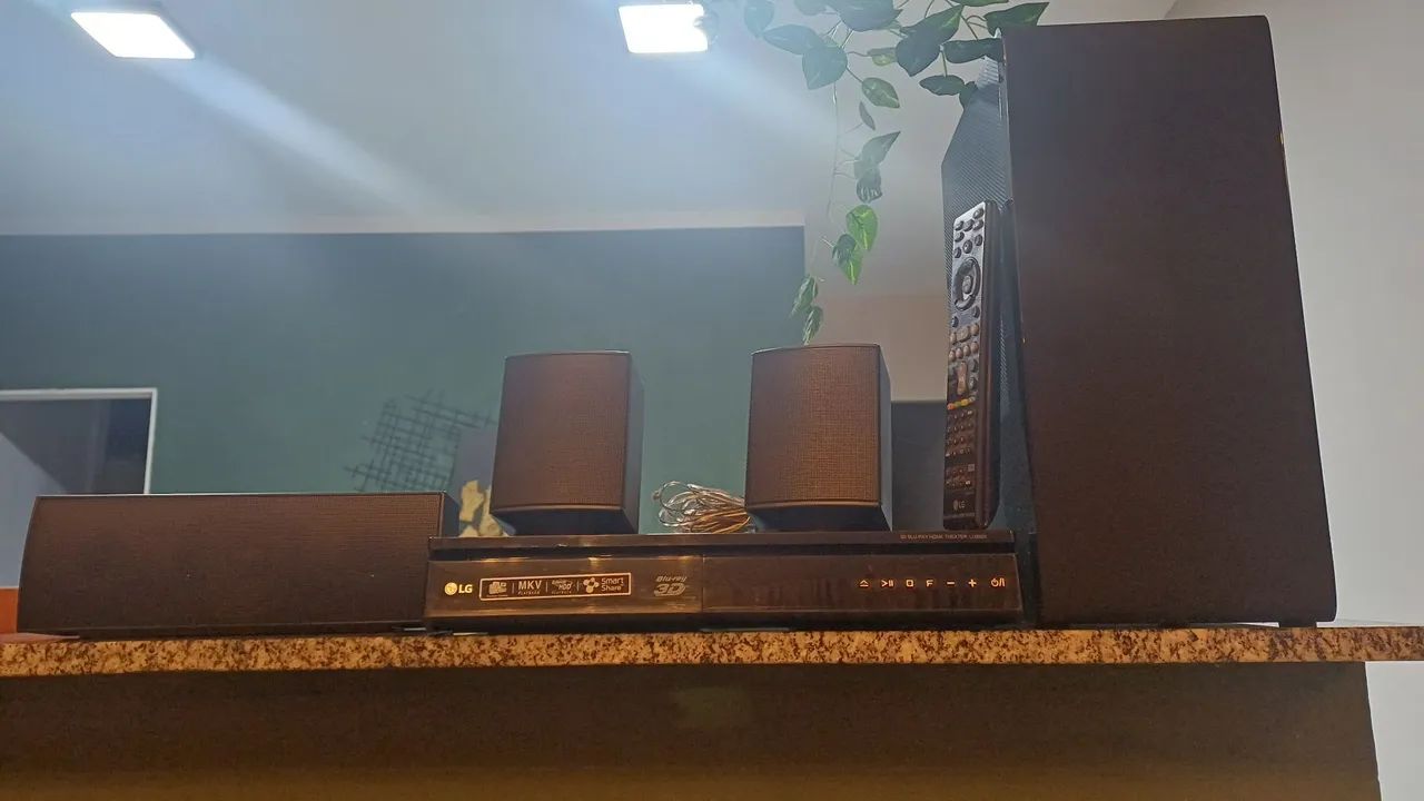 Home Theater LG/ Blu-ray 3D
