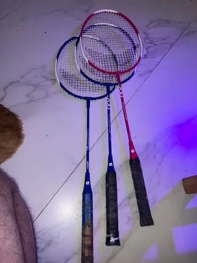 3 raquetes de Badminton