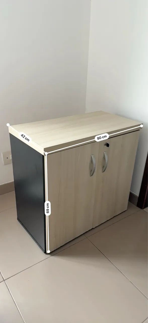Armário multiuso