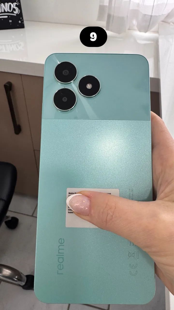 Pra vender hoje- celular pela metade do preço 