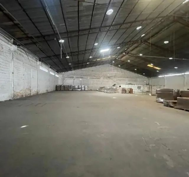 Galpão/Armazém 2.000m² Proximo ao Distrito Industrial I - Foto 2