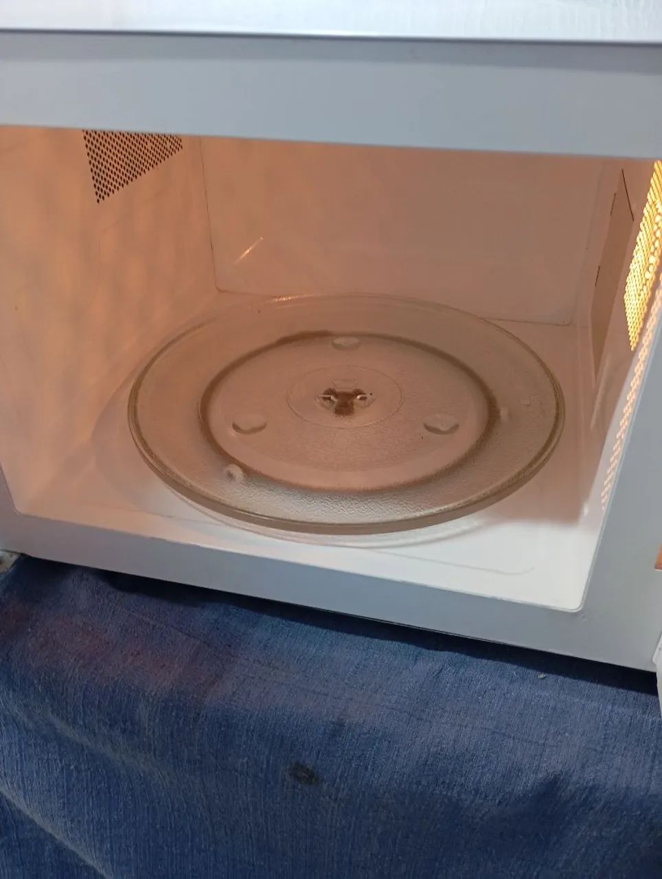Microondas Eletrolux 31 litros  - Foto 2