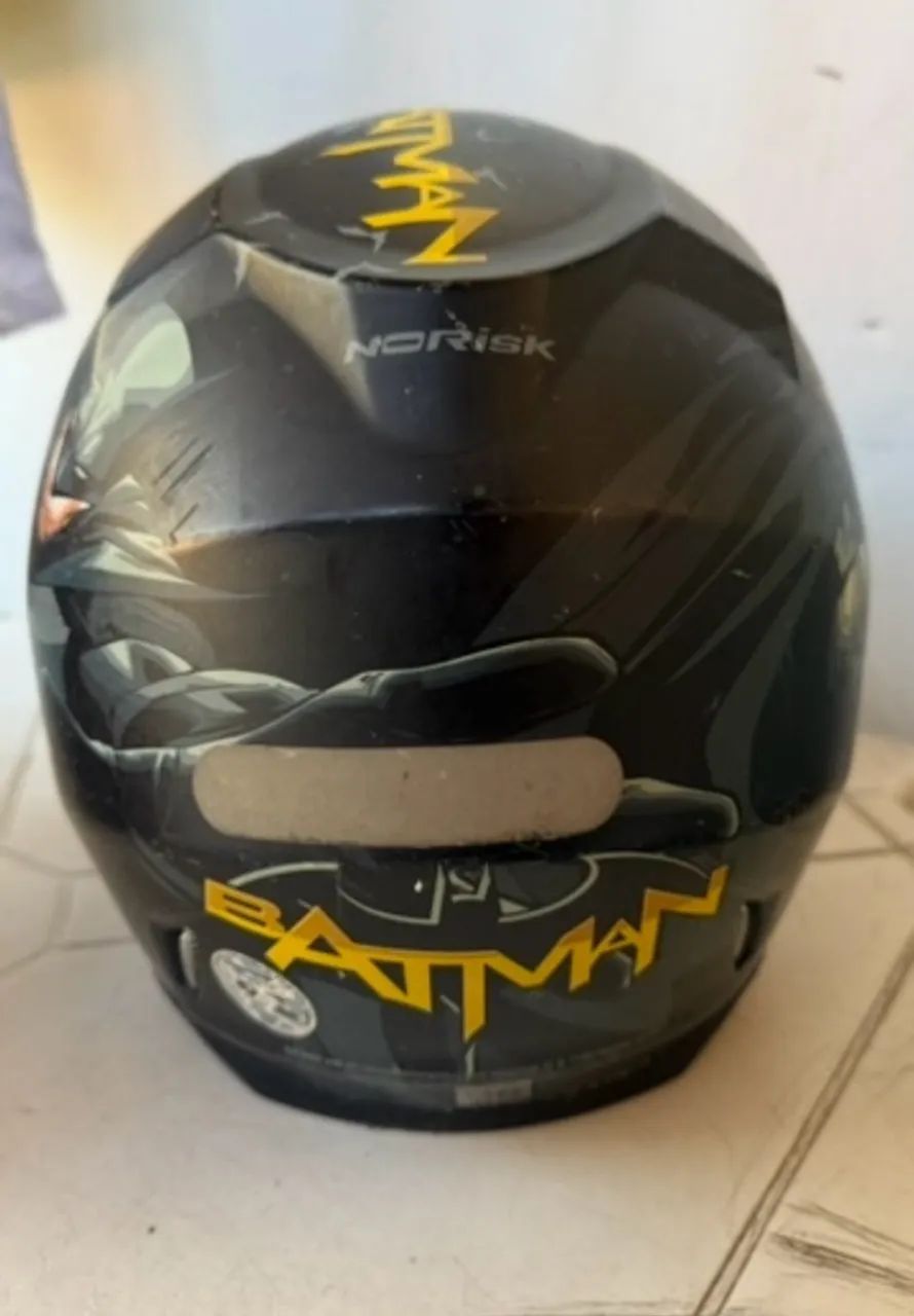 Capacete Norisk Batman 60 - Foto 3