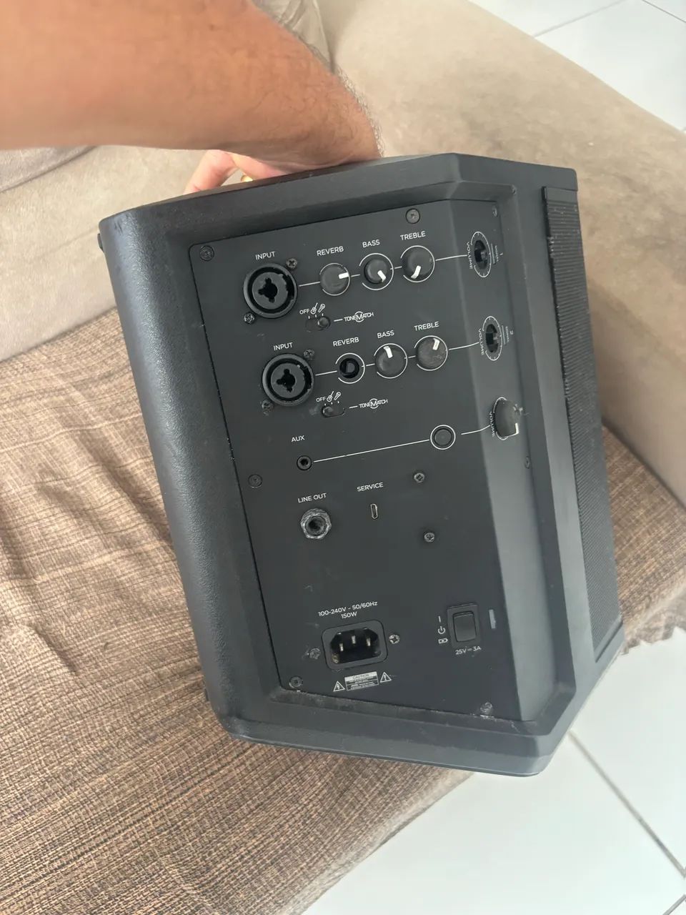 Vende-se caixa bose ( tudo funcionando). - Foto 2