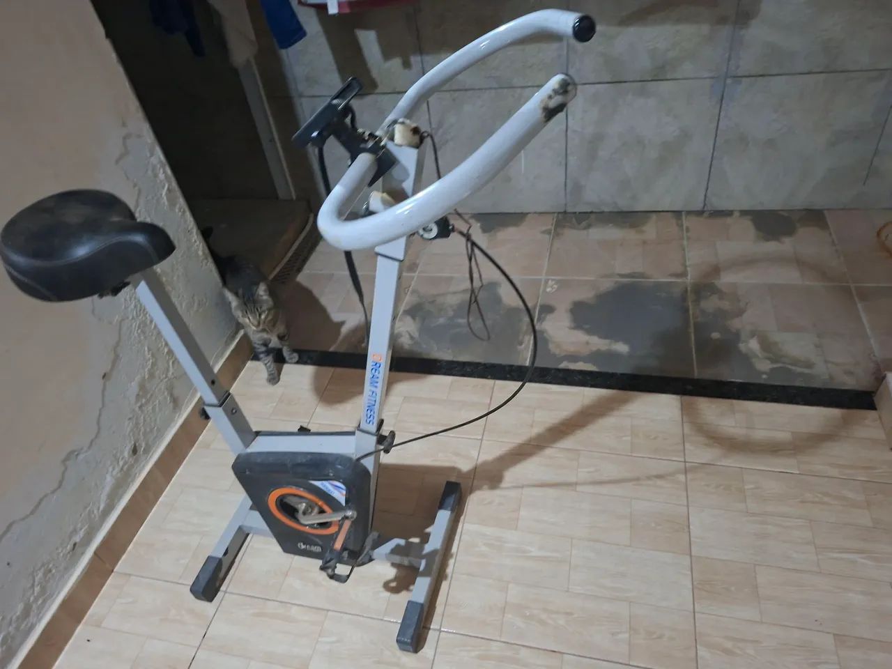 Bicicleta ergometrica  - Foto 4
