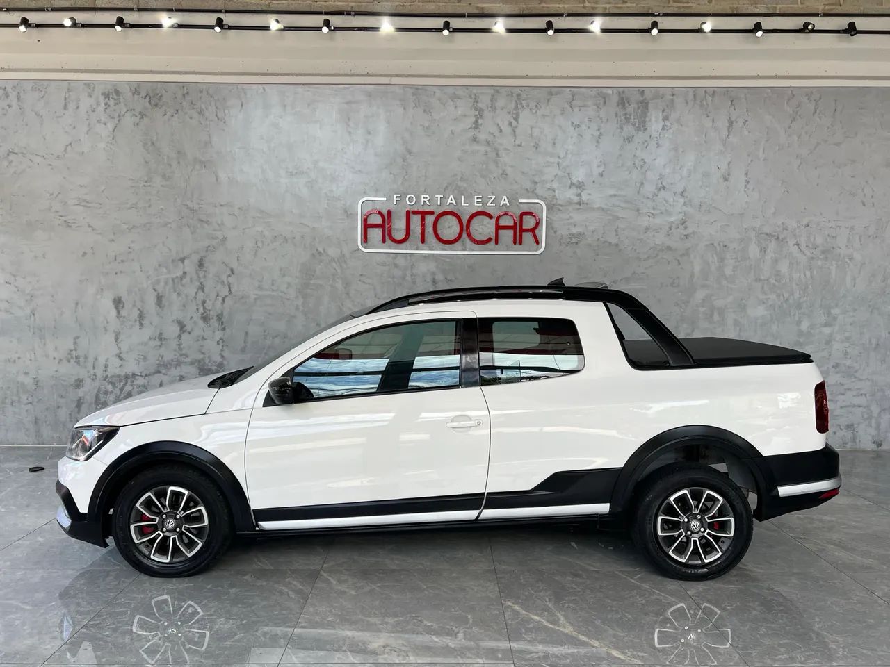 Volkswagen Saveiro Cross 1.6 T.flex 16V CD 2020 - Foto 2