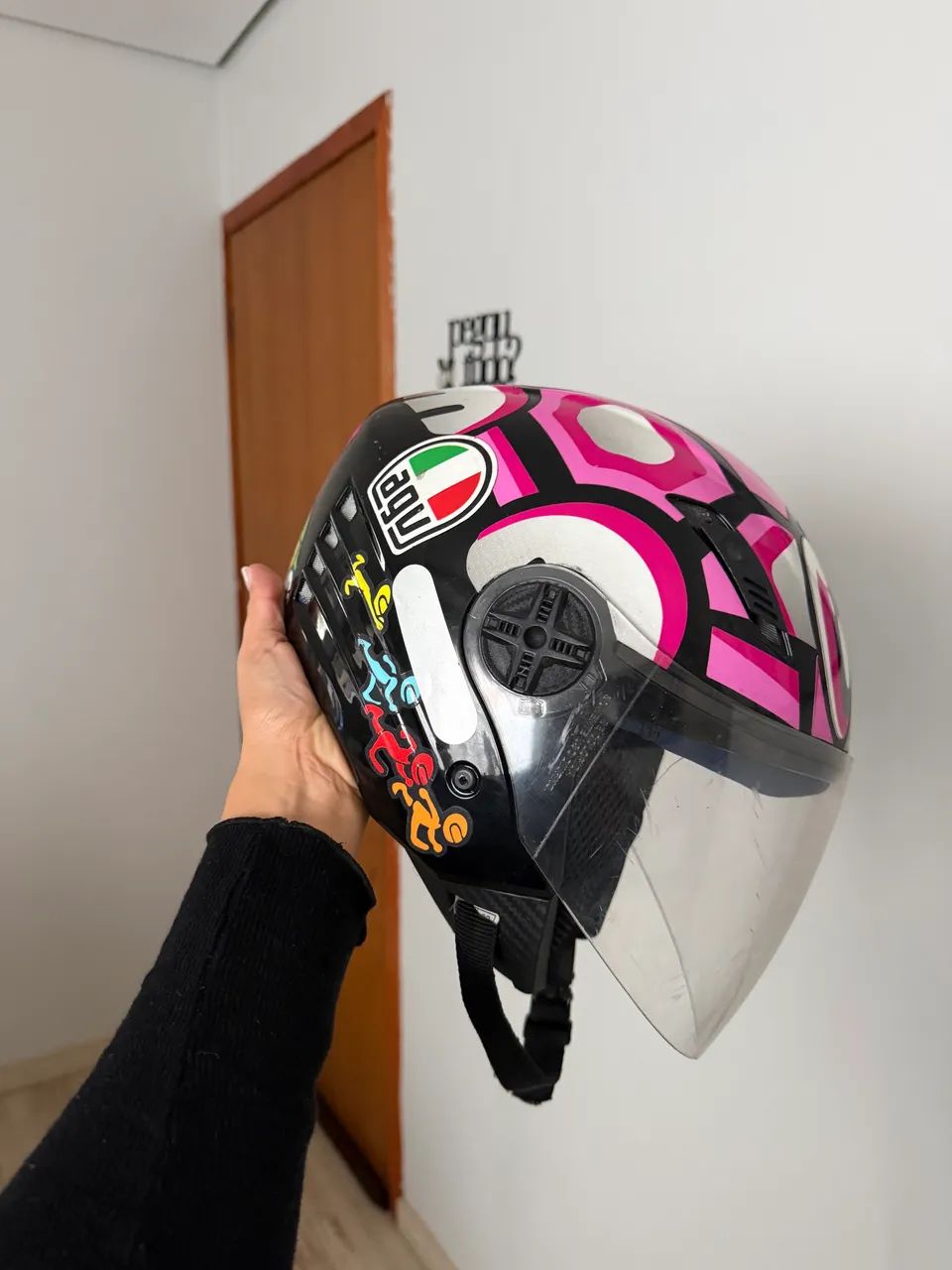 Capacete Rosa com preto  - Foto 3