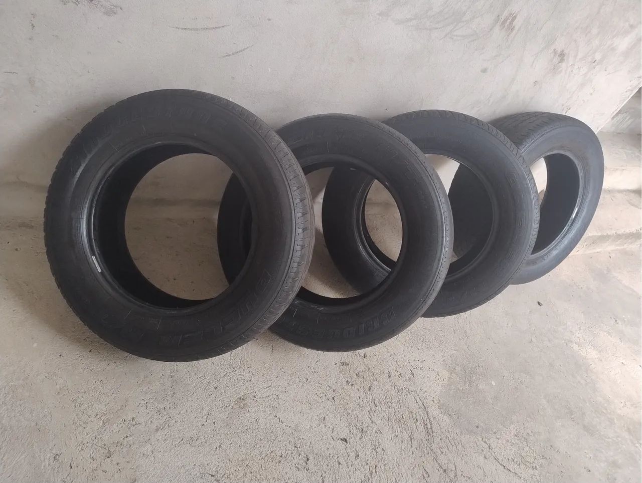 Pneus Bridgestone 