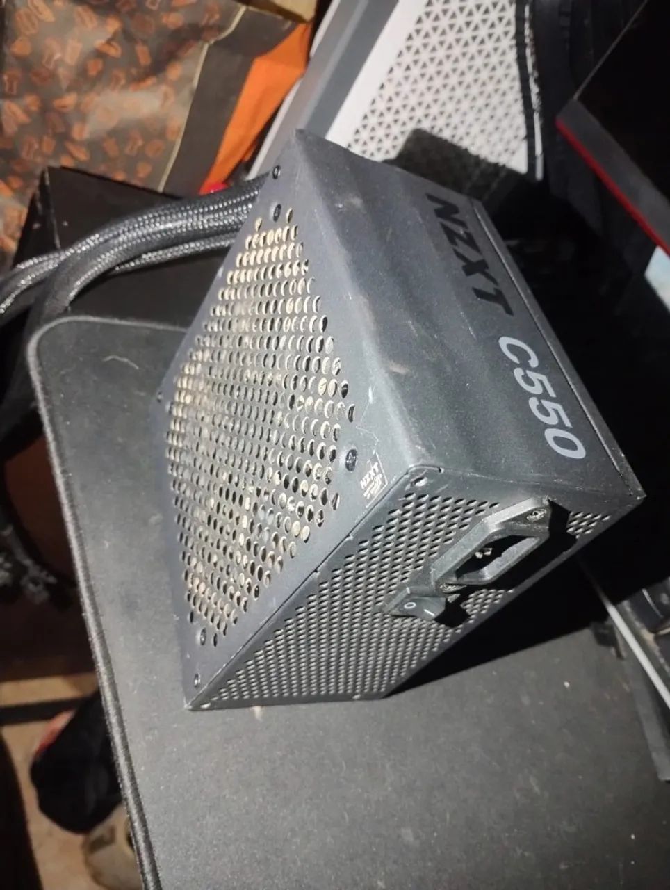 Fonte NZXT C550 semi modular 80plus bronze  - Foto 2