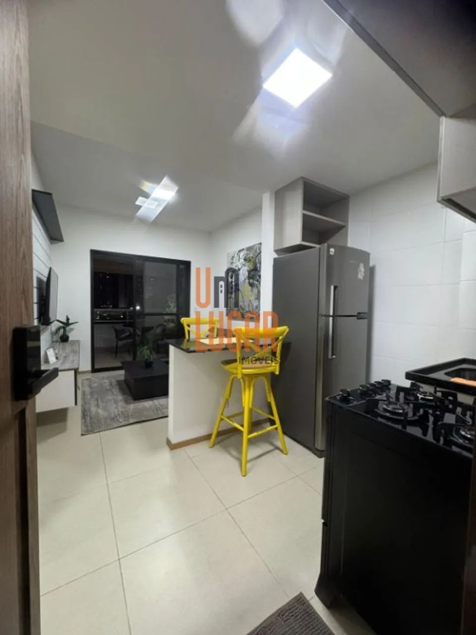 Um Lugar Imóveis aluga apartamento mobiliado com 1 quarto sendo 1 suíte no Edifício Jp Res - Foto 5