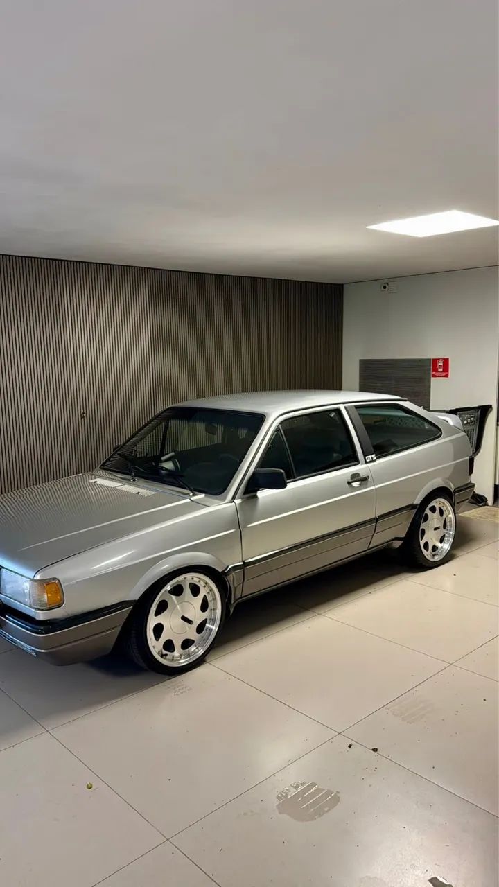 Volkswagen Gol Geração I GTS 1.8 8V Álcool Mec. 2P 1989