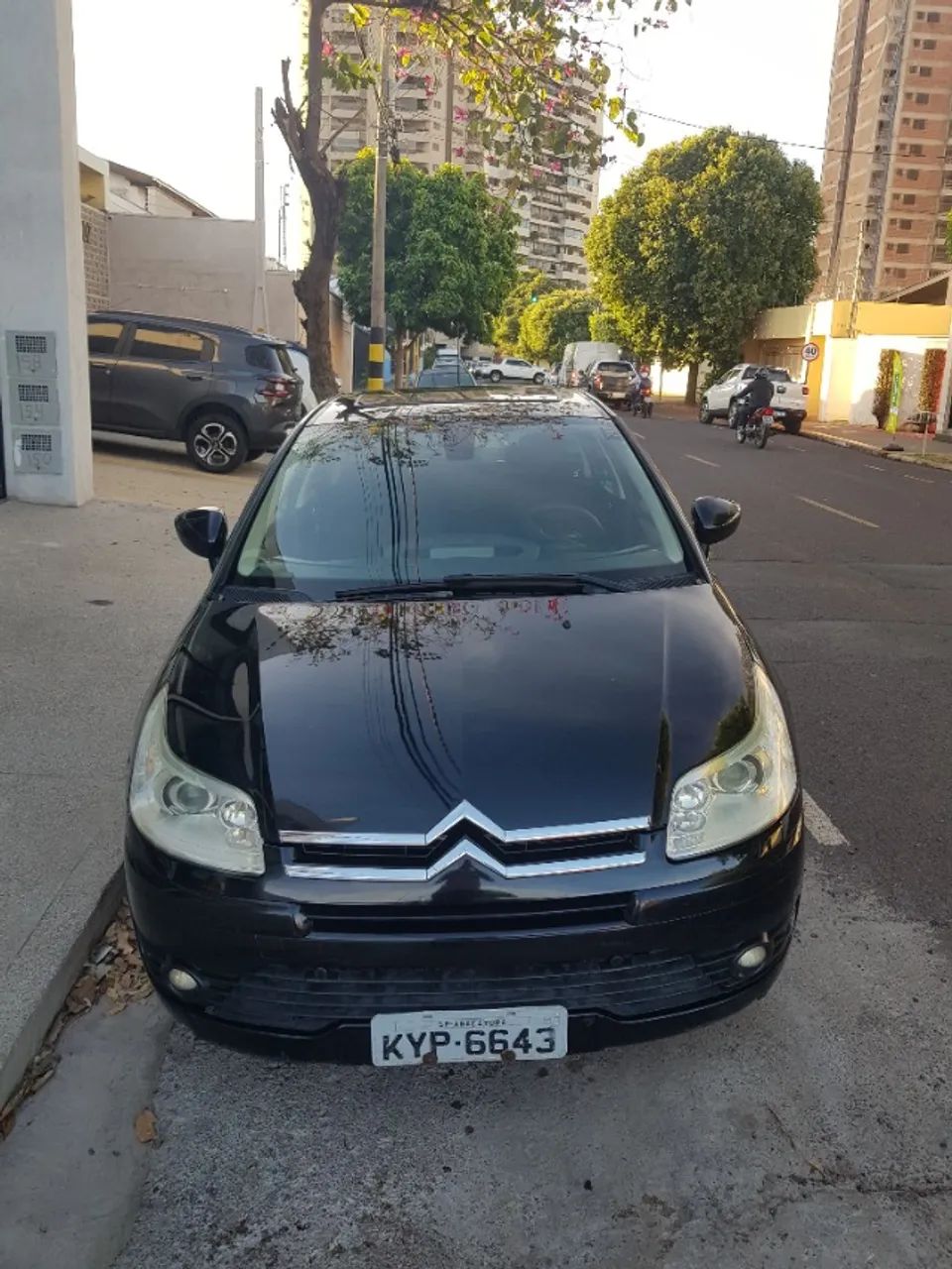 Citroën C4 C4 Excl./Excl. Solar. 2.0 Flex 16V Mec. 2012