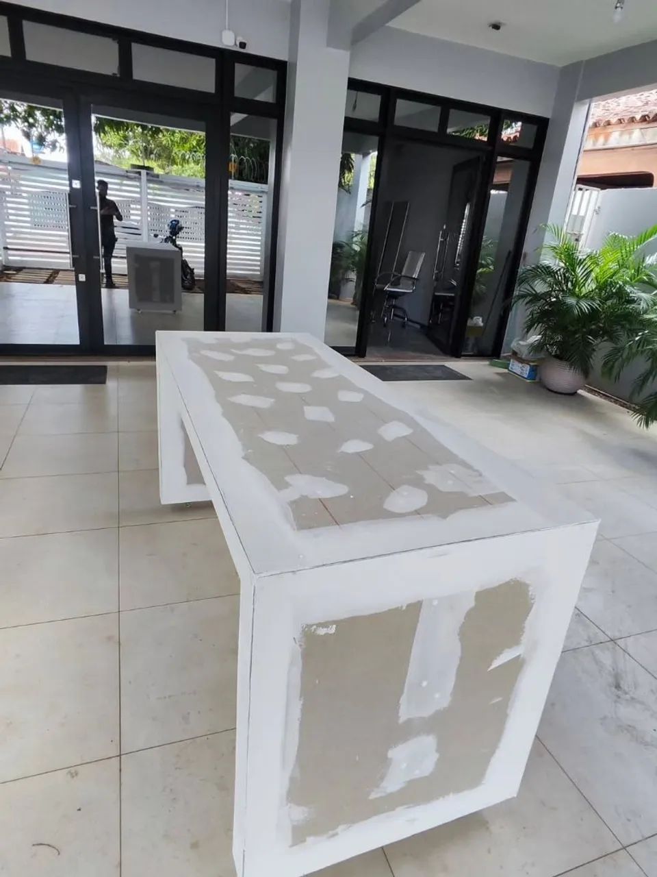 Mesa móvel em drywall
