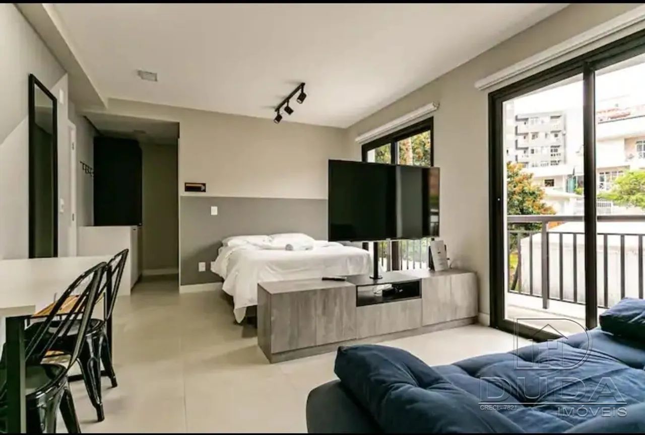 Apartamento de 1 quarto com vaga e hobbybox