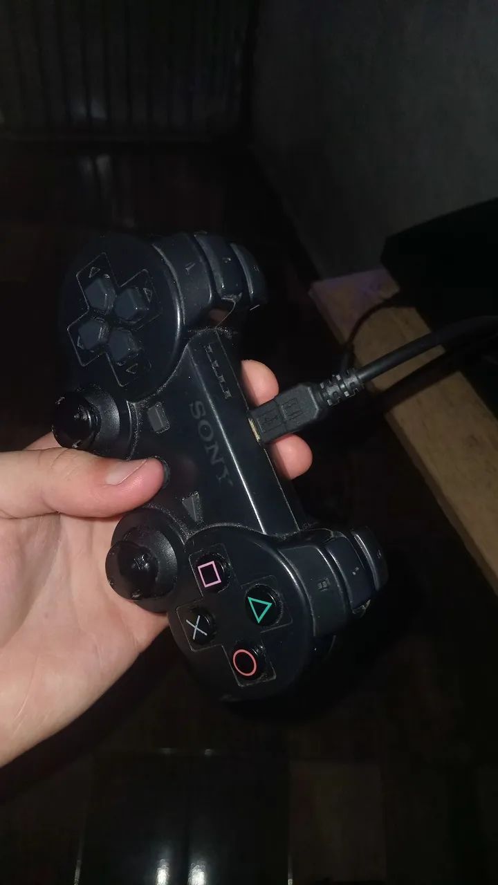 2 Controles Genéricos para PS3 + Cabo USB - Foto 4